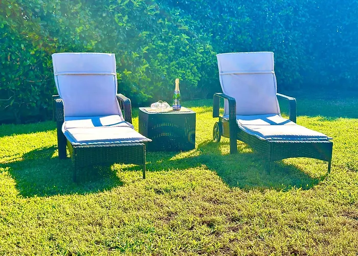 Villa Blu Holidays *